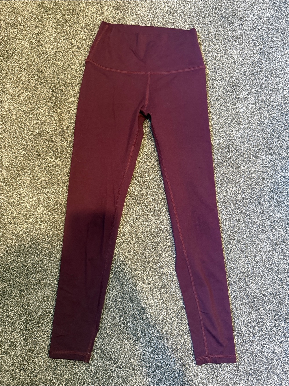 Fleo Women's High-Waist Burgundy Leggings